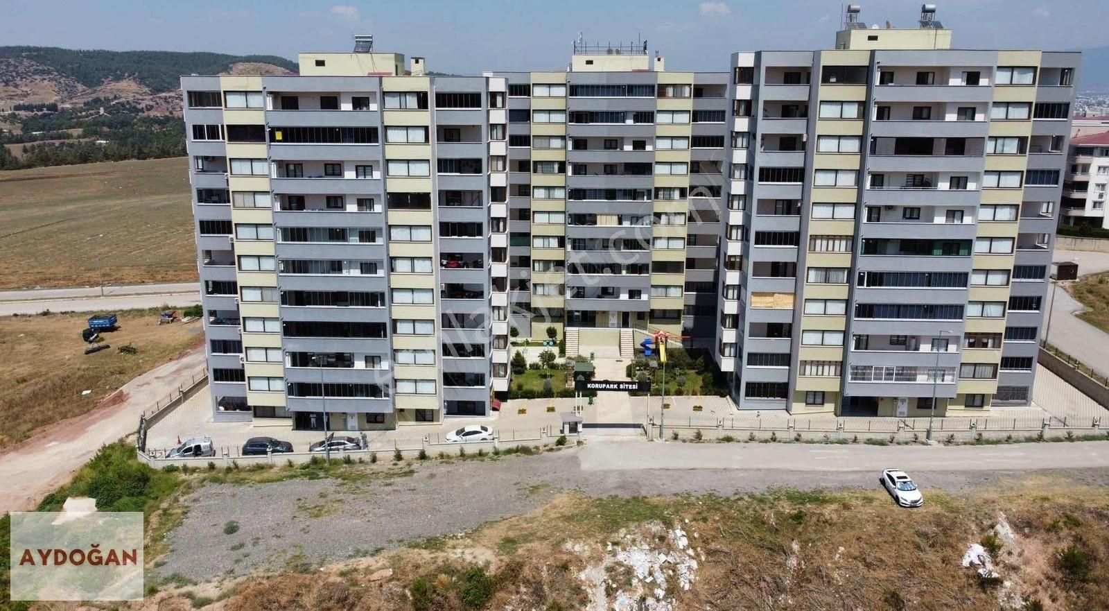 Korupark Sitesinde Panoramik Doğa Manzaralı Ara Kat 2+1 Daire