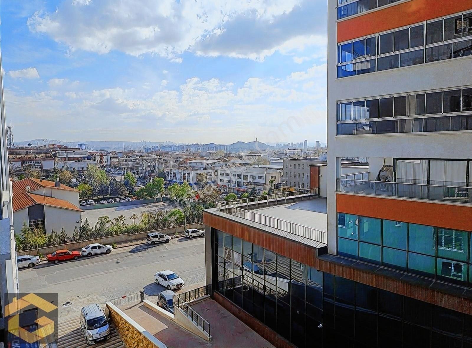 Altınay Caddesi İtfaiye Yakını Satılık 3+1 Site Dairesi