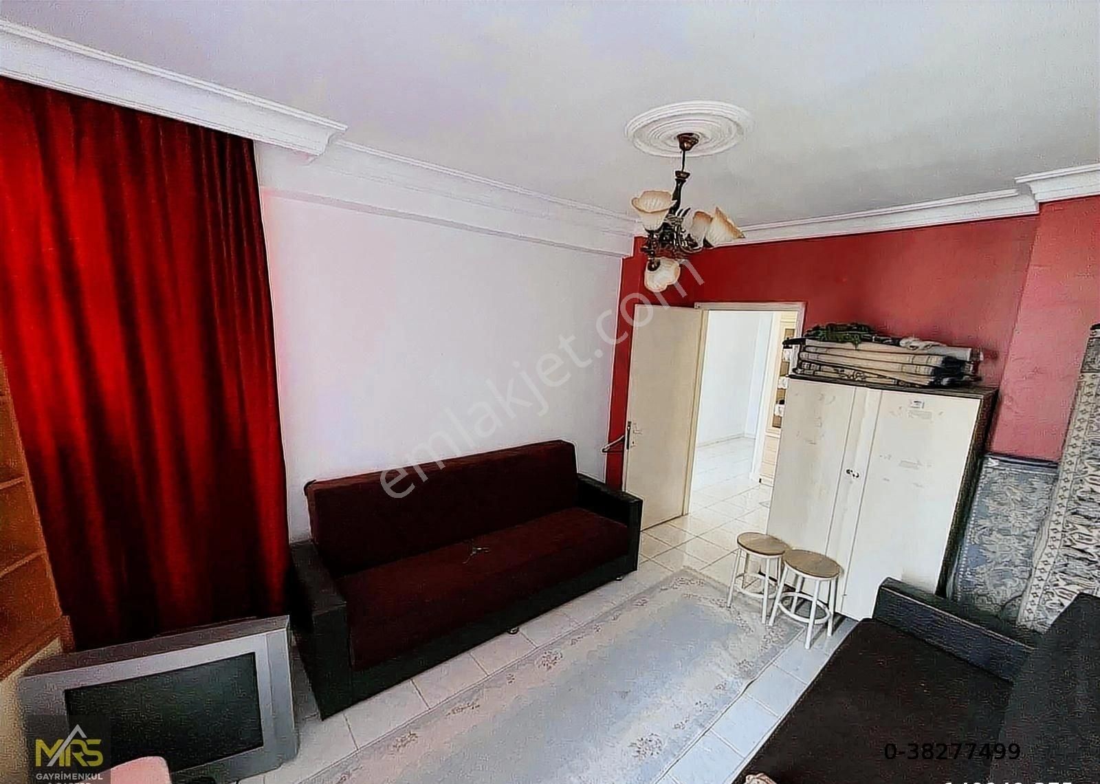 Mrs Gayrimenkulden Menderes Mah. İskanlı Site İçi Geniş 3+1daire