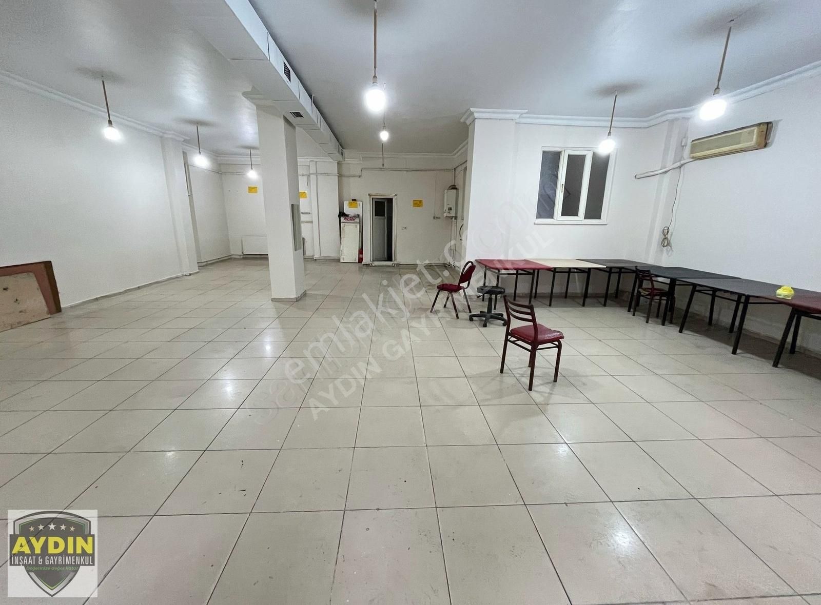 Aydın İnş. 1.cebeci Cad. Komşu 130m2 Düz Giriş Dükkan