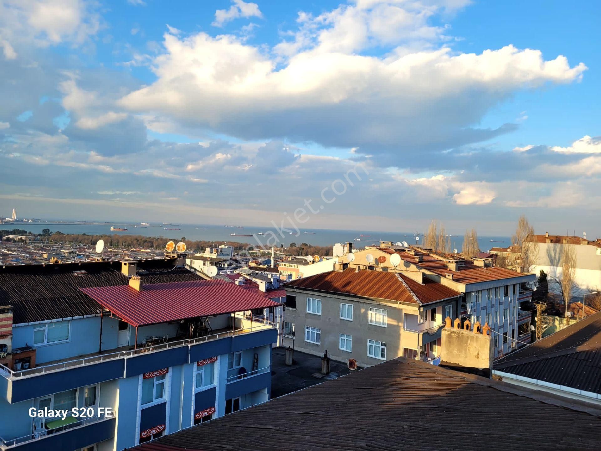Karşıyaka’da Müstakil Ev Tadında 3+1 – Dubleks Potansiyelli, Şehir Hastanesine Yakın - Görsel 9