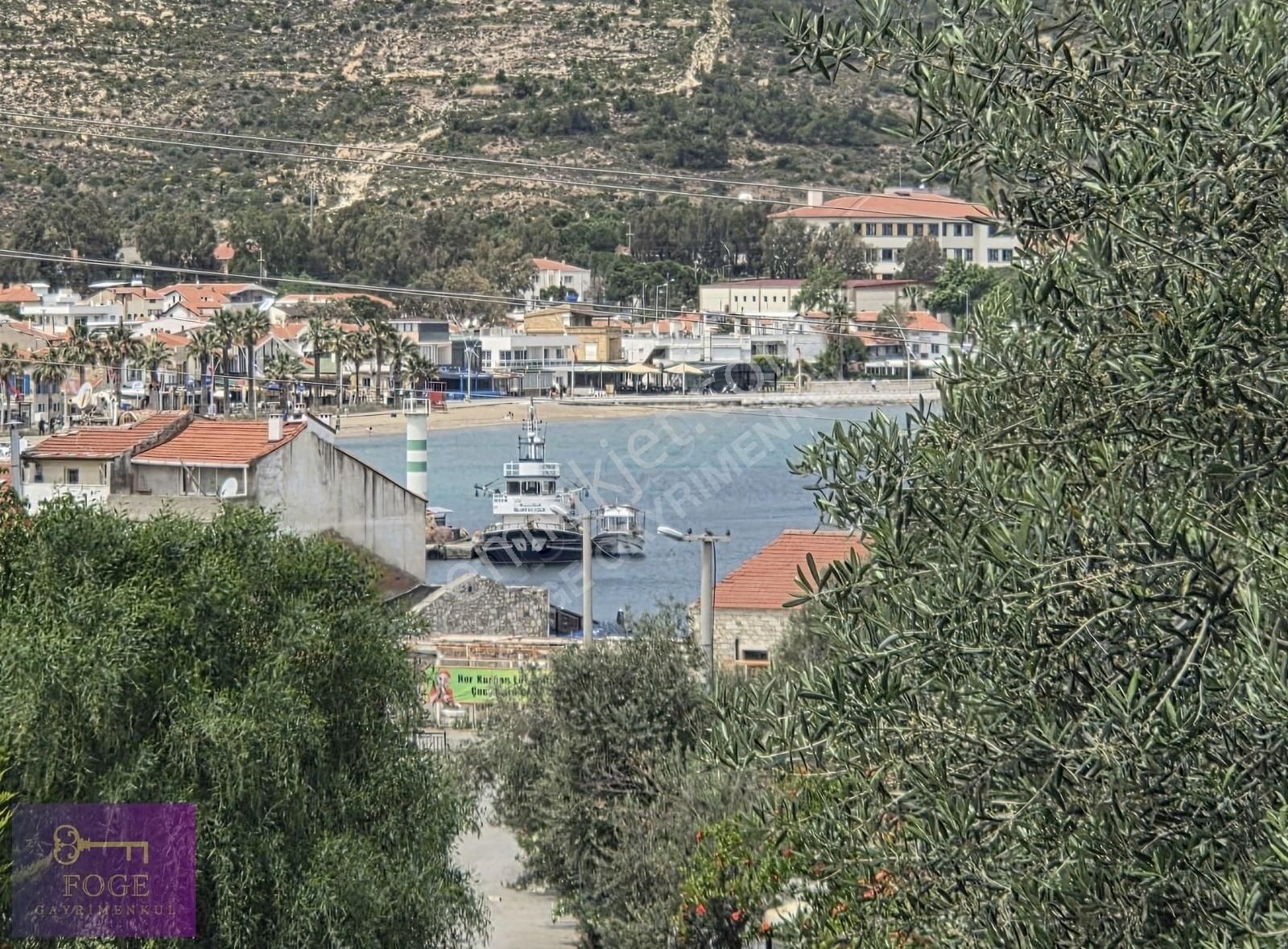 Yenifoça Marina'ya Çok Yakın Konumda Satılık 4+1 Villa - Görsel 29