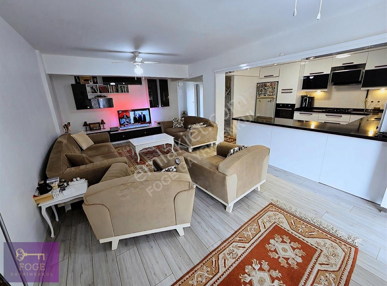 Yenifoça Marina'ya Çok Yakın Konumda Satılık 4+1 Villa - Görsel 18