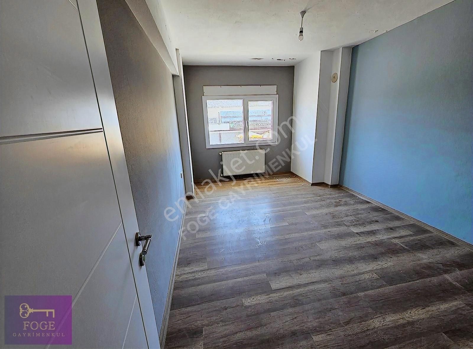 Yenifoça'da 6+1 Denize Sıfır Bahçeli Satılık Villa - Görsel 5