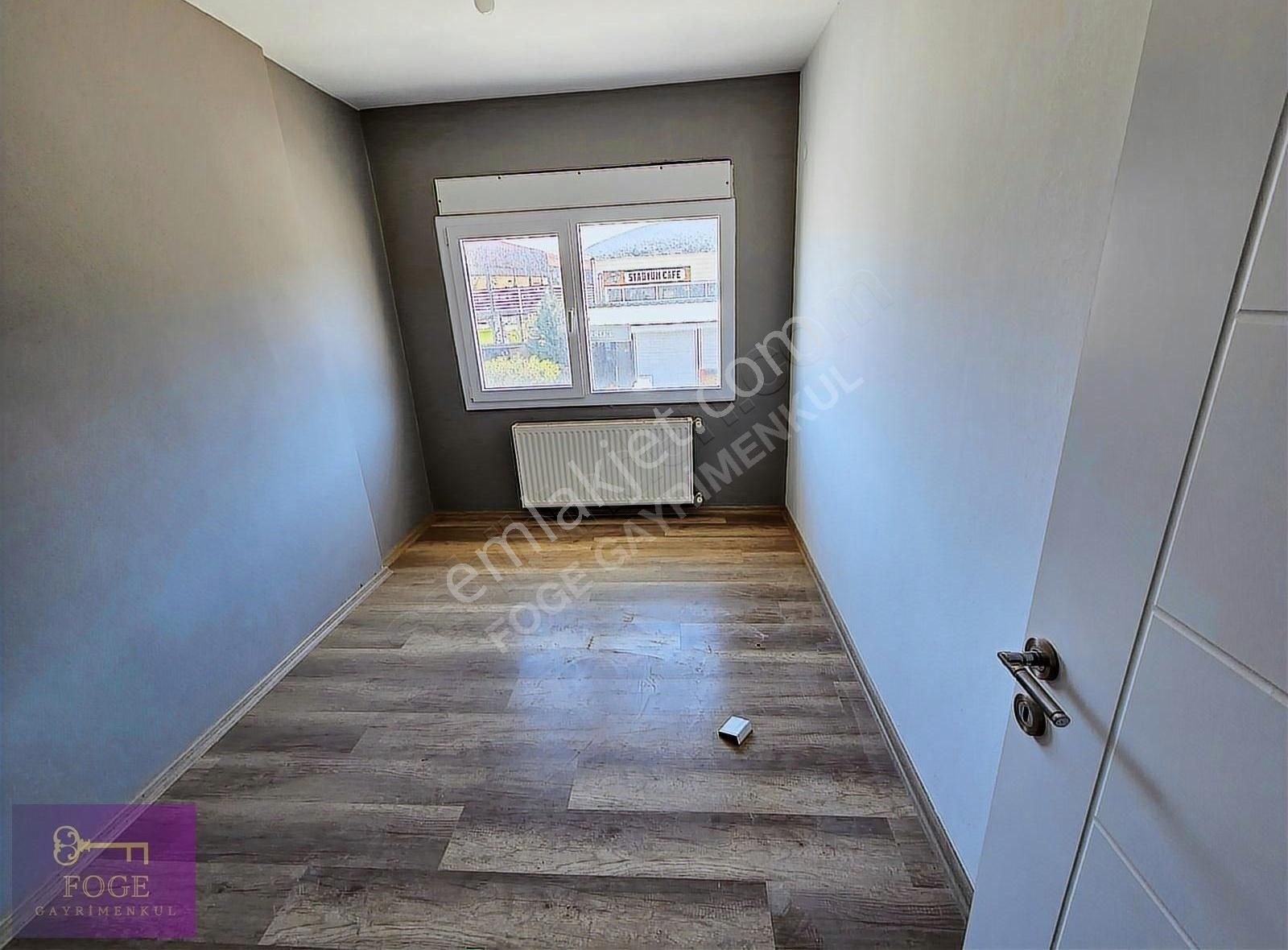 Yenifoça'da 6+1 Denize Sıfır Bahçeli Satılık Villa - Görsel 35