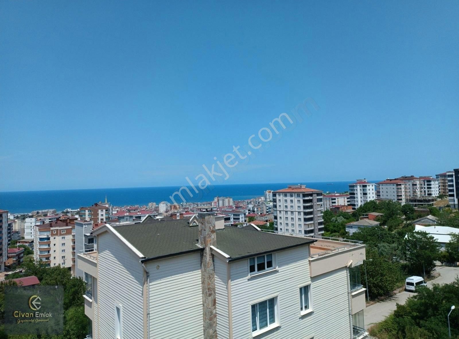 Deniz Manzaralı Salon Mutfak Ayri 2+1