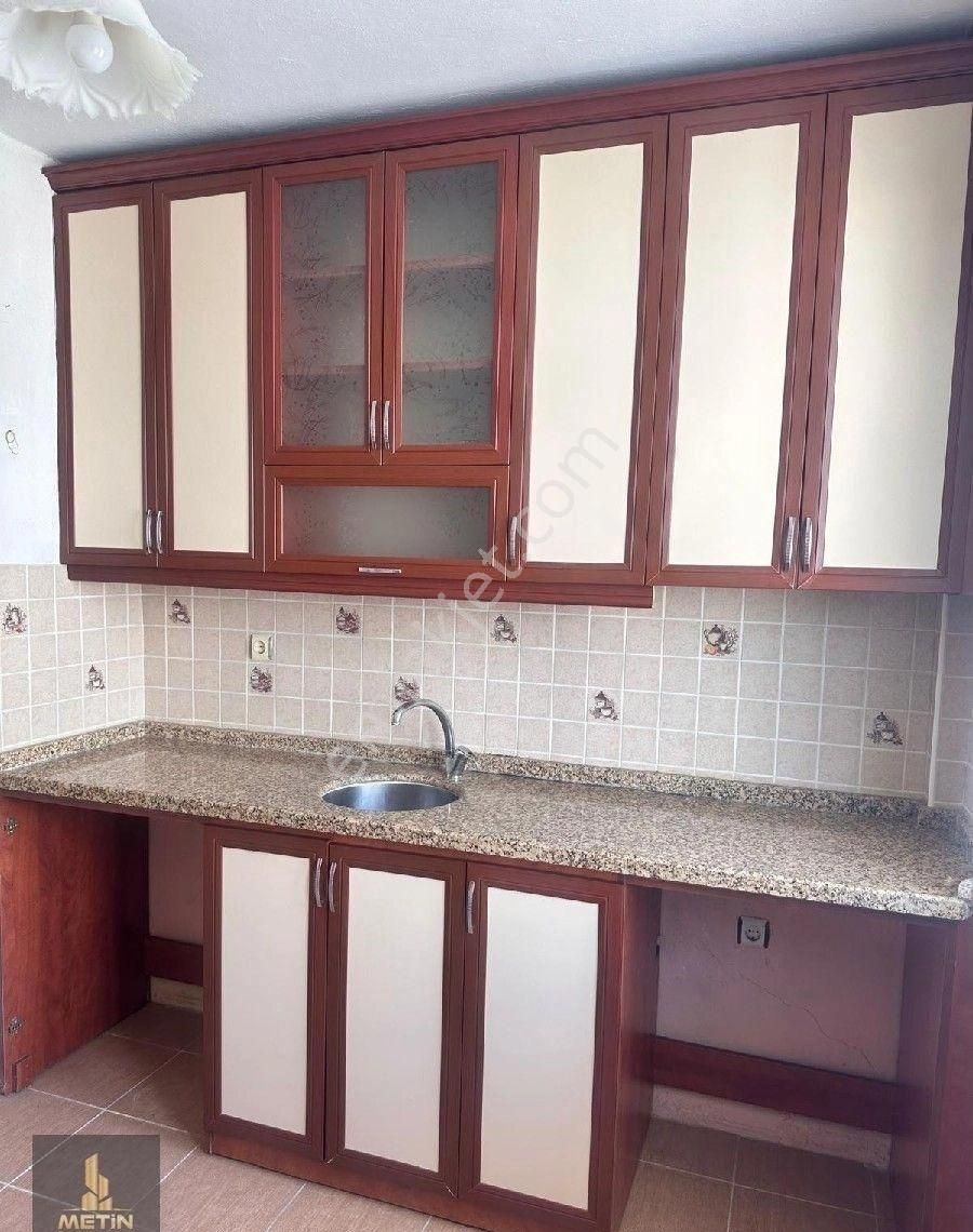 Metin Gayrimenkul Den Mersin Yenişehir İnönü Mahallesi Satılık Daire