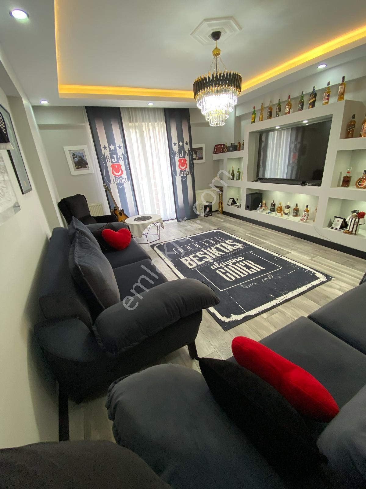 Şeh Sinan Mh De Satılık İçi Ful Yapılı 3+1 Daire