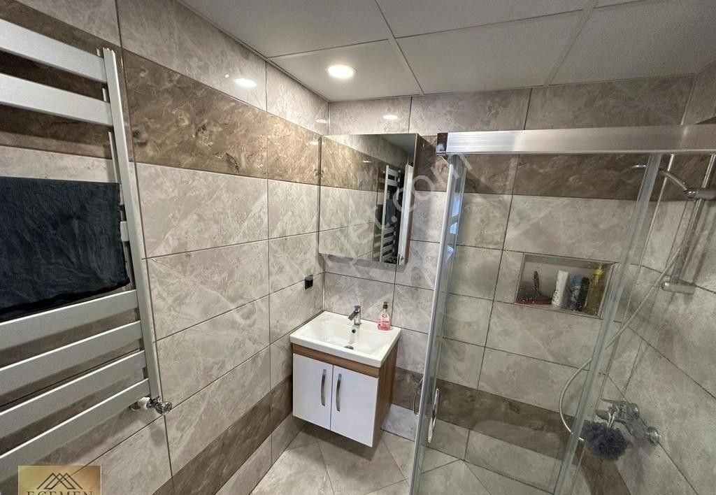 Kuşadası Merkezde Satılık 3+1 Daire - Görsel 34