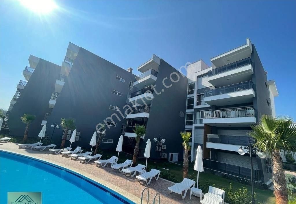 Kuşadası Merkezde Satılık 3+1 Daire - Görsel 26