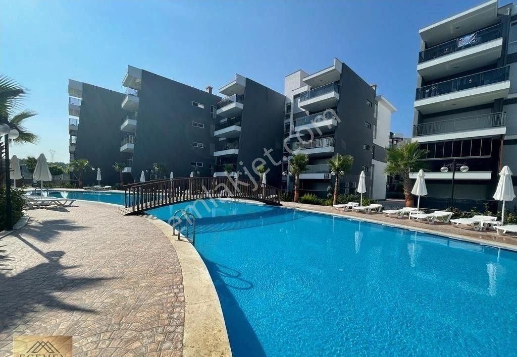 Kuşadası Merkezde Satılık 3+1 Daire - Görsel 29