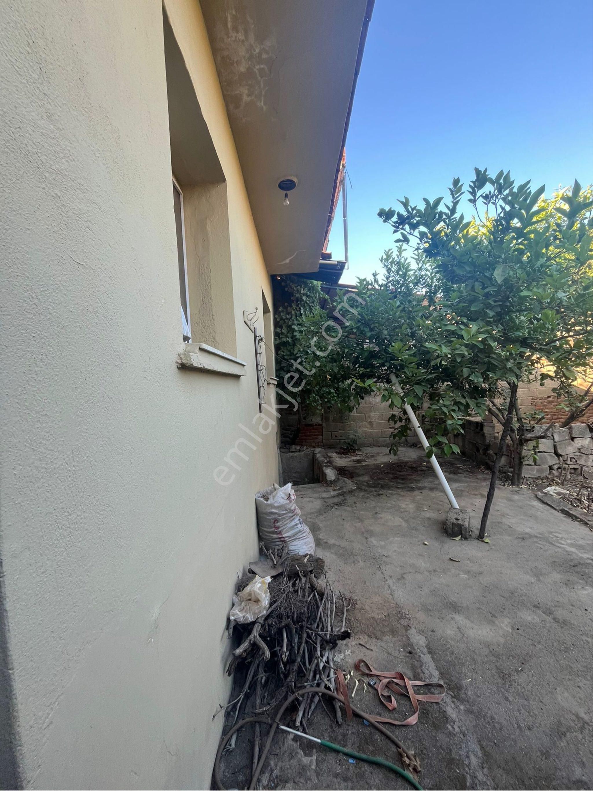 Üç Eylül Mahallesinde Satılık Bahçeli Müstakil Ev - Görsel 9