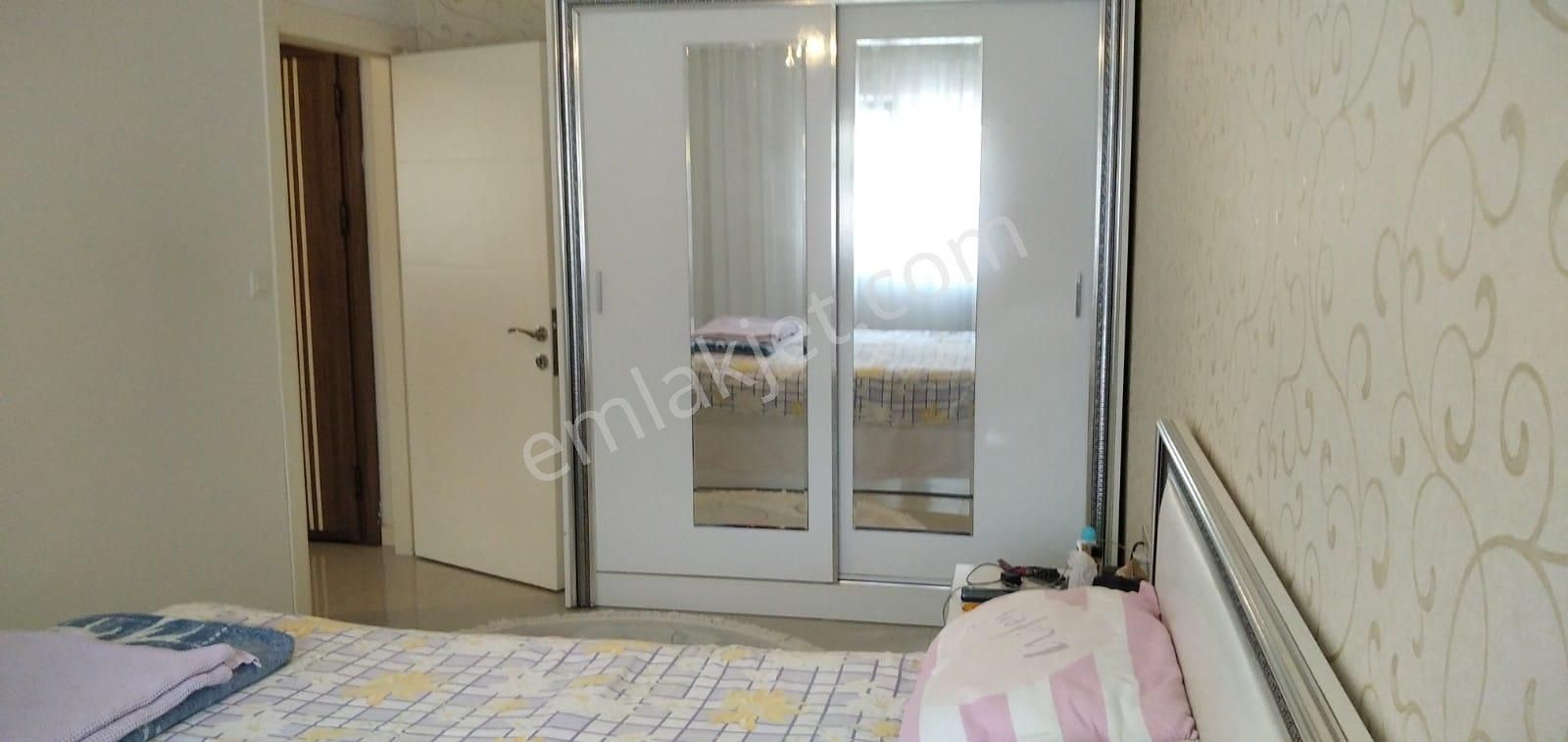Konyaaltı Hurmada Güvenlikli Havuzlu Satılık Residance (2+1