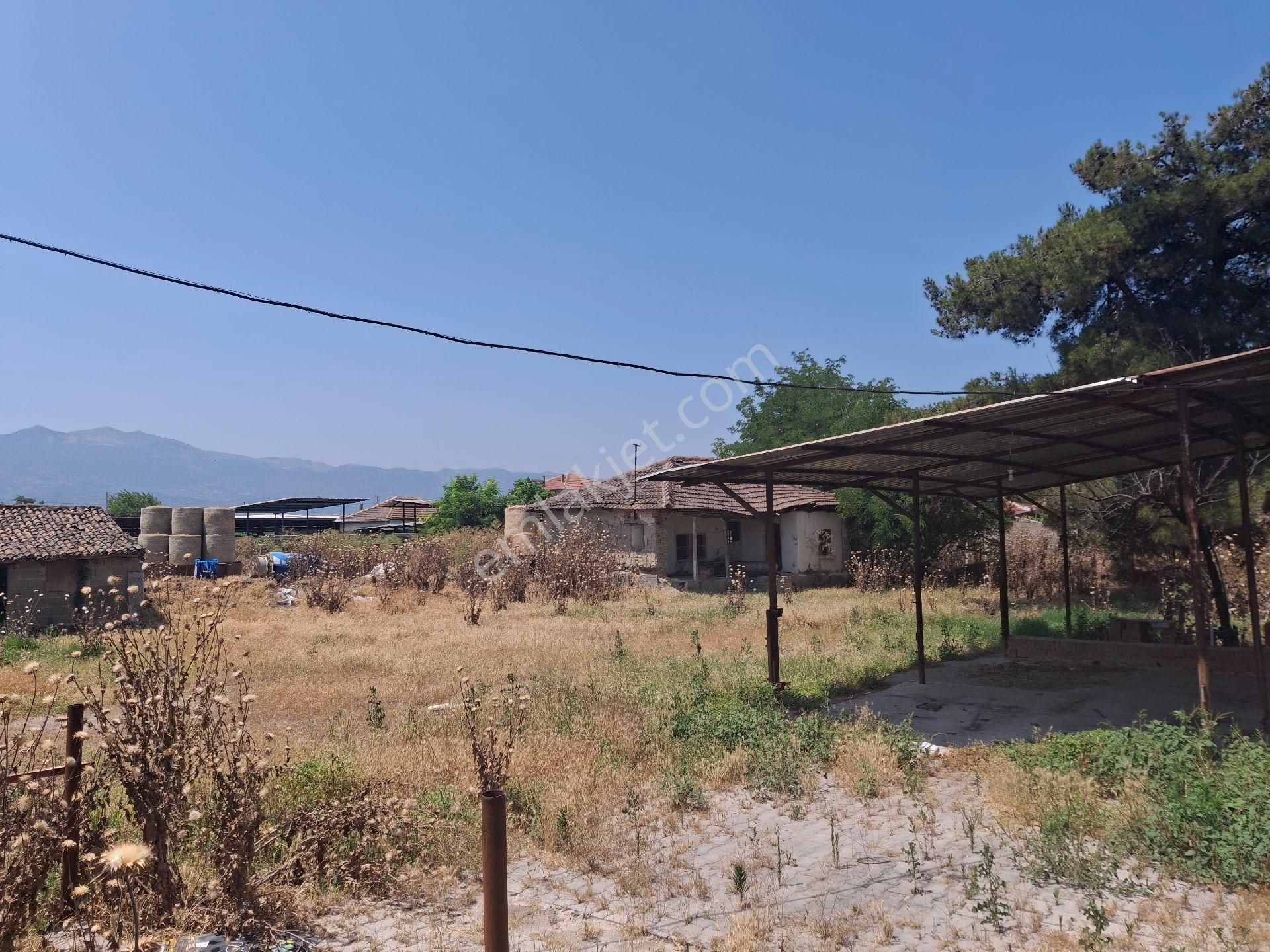Karapınar Mah 1064 M2 Arsa