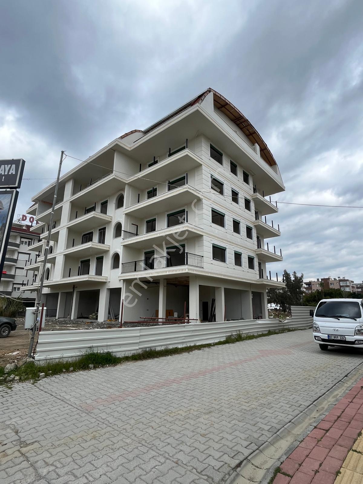 Alanya Konakli Merkezde Satılık Yeni 2+1. 4+1 Lüks Daireler Denize 100 Mt - Görsel 27