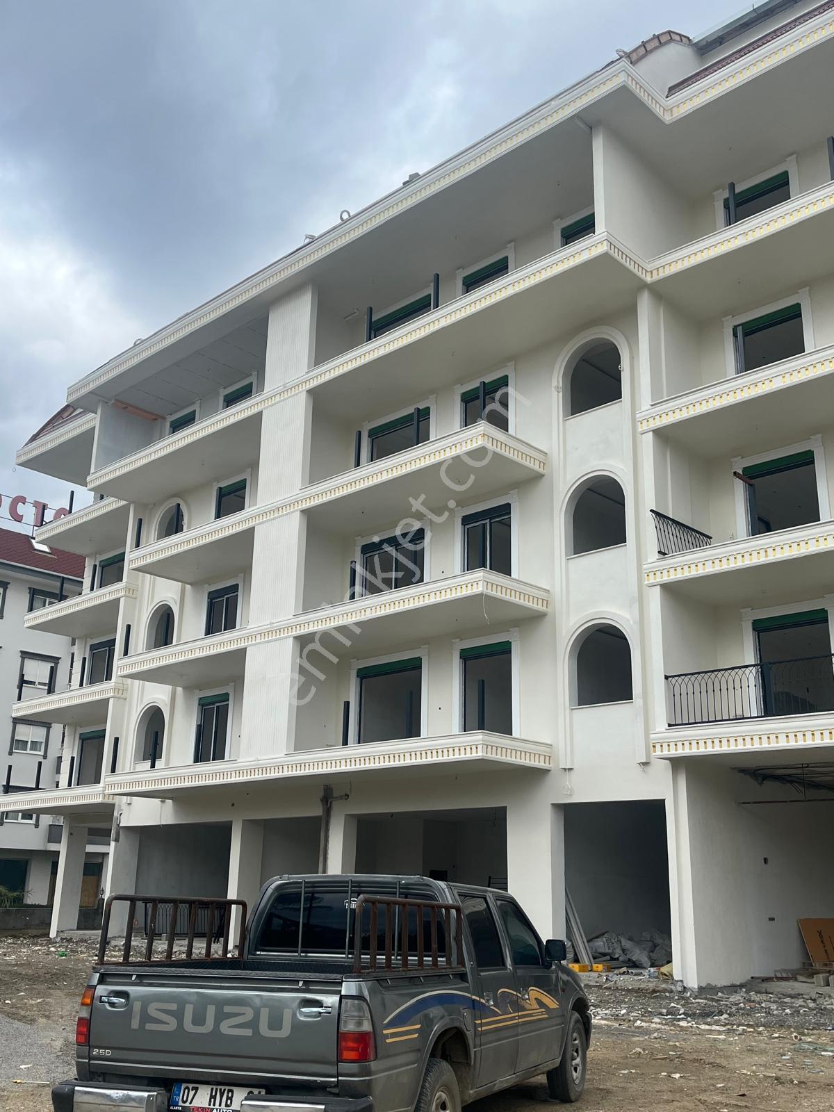 Alanya Konakli Merkezde Satılık Yeni 2+1. 4+1 Lüks Daireler Denize 100 Mt - Görsel 23