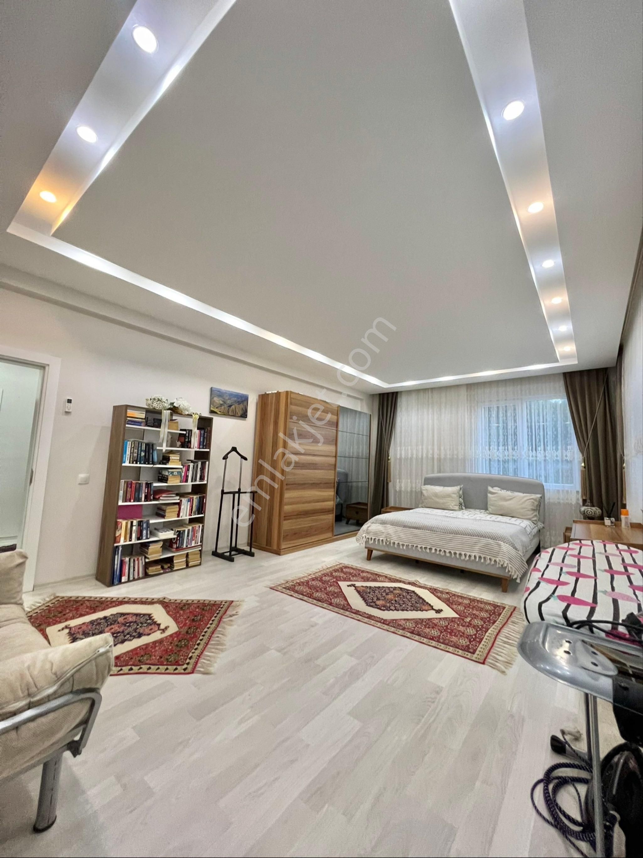 Konyaaltı Akdamlar 5+1 Lüks Eşyalı Kiralık Villa - Görsel 32