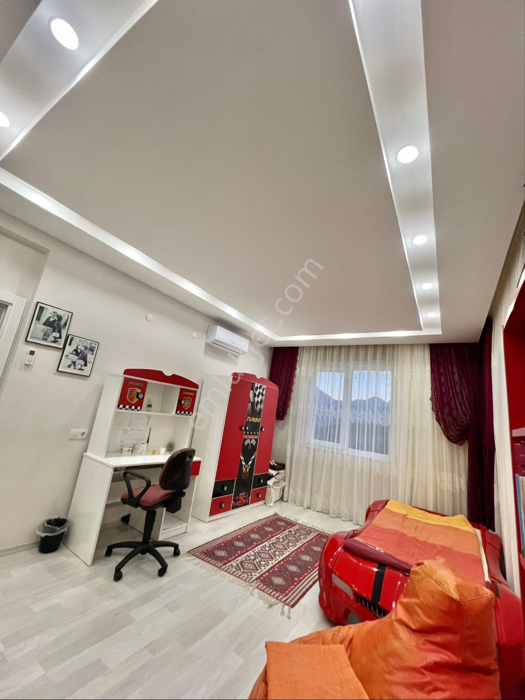 Konyaaltı Akdamlar 5+1 Lüks Eşyalı Kiralık Villa - Görsel 22