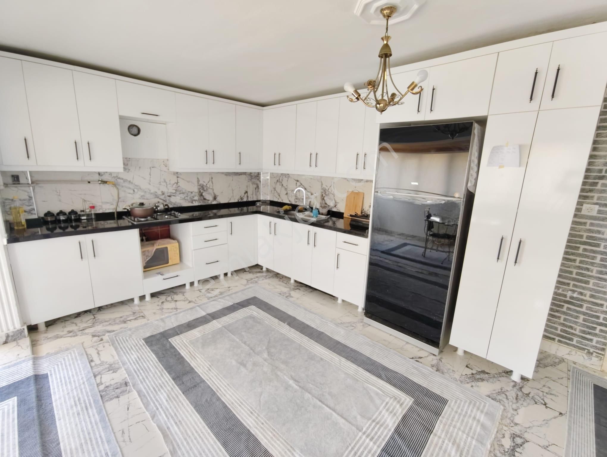 Yunusemre Mah'de Pazara,ulaşıma Yakın 150m2 3+1 Dublex Daire - Görsel 14