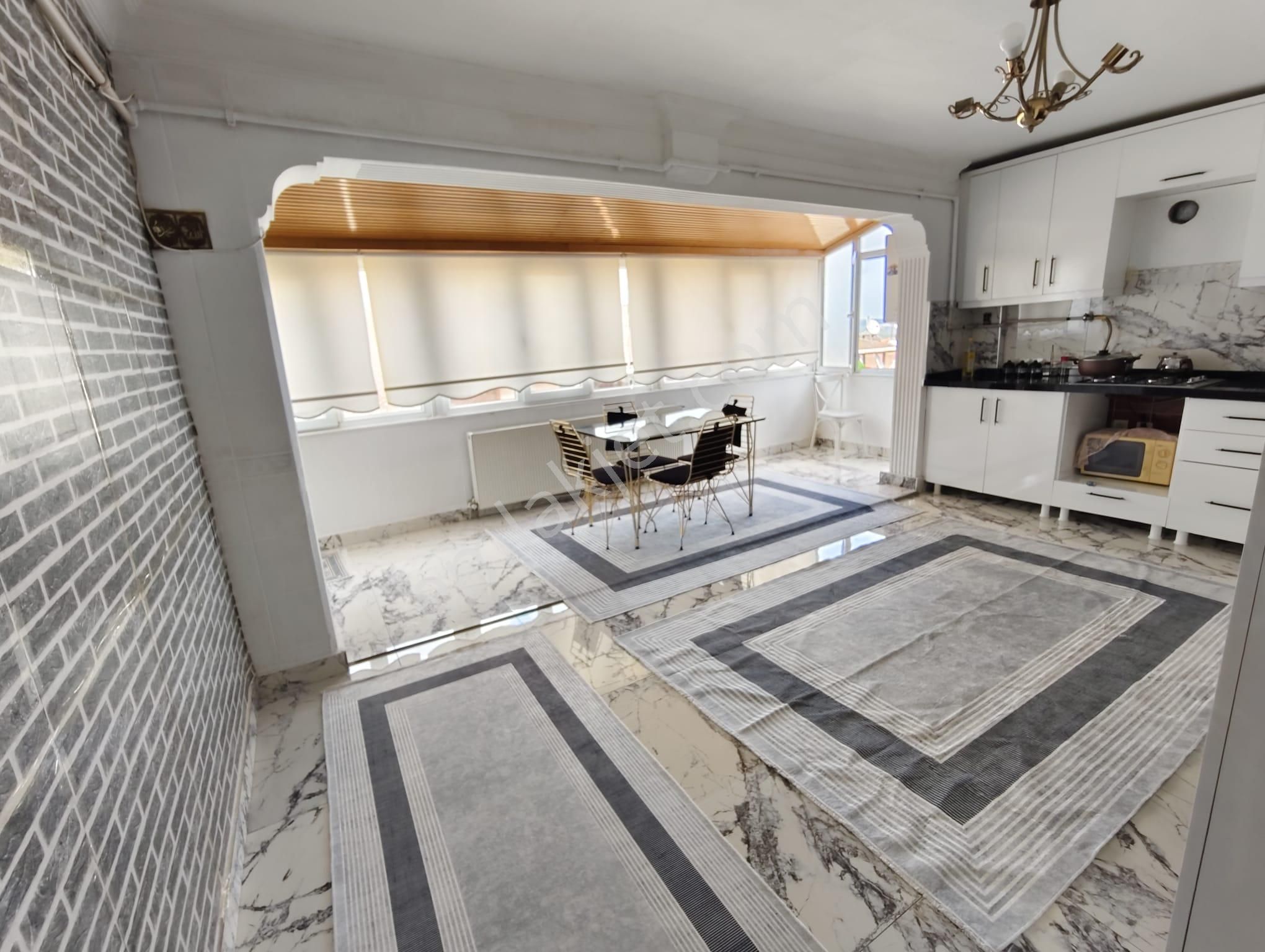 Yunusemre Mah'de Pazara,ulaşıma Yakın 150m2 3+1 Dublex Daire - Görsel 16