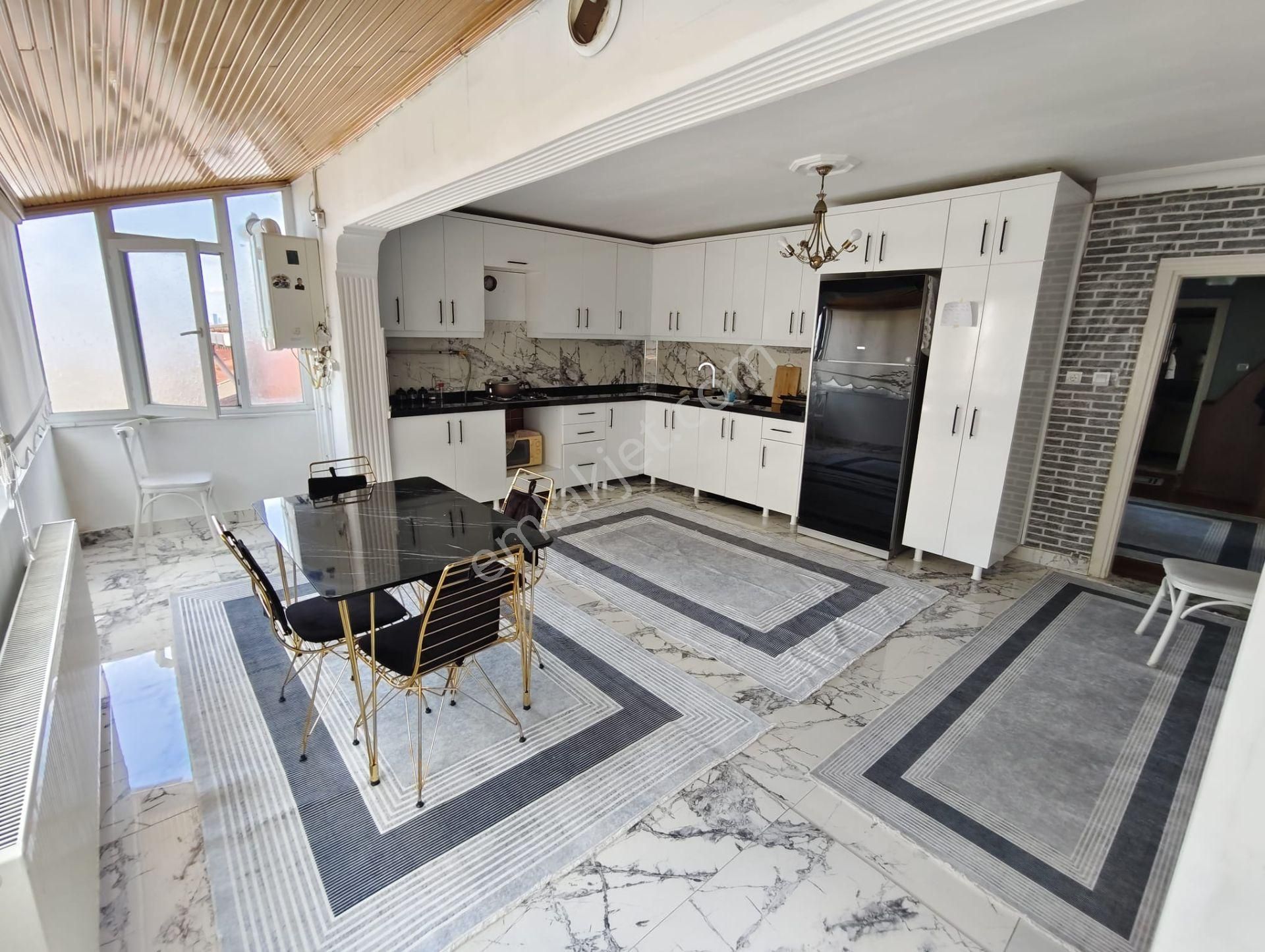 Yunusemre Mah'de Pazara,ulaşıma Yakın 150m2 3+1 Dublex Daire - Görsel 15