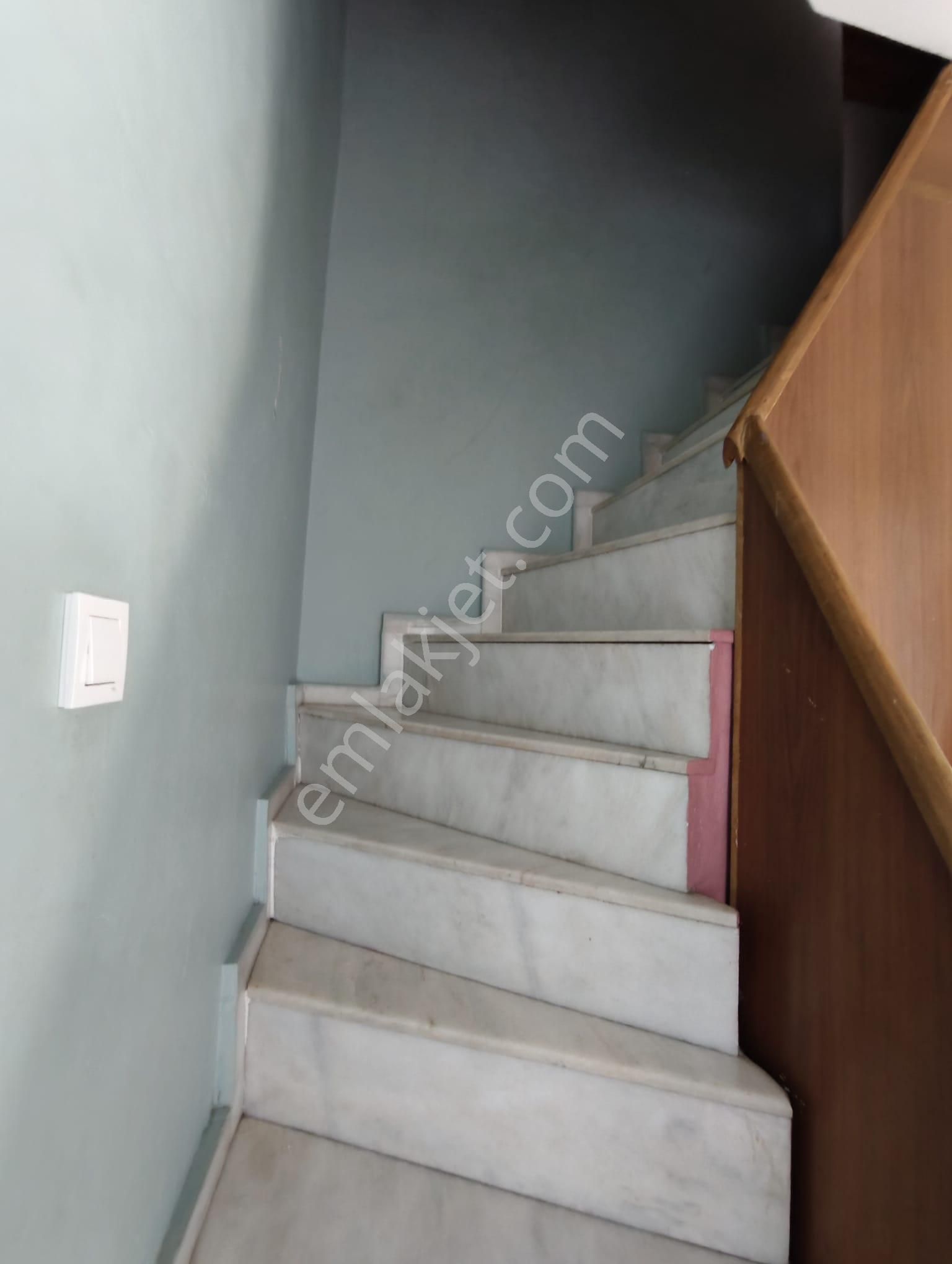 Yunusemre Mah'de Pazara,ulaşıma Yakın 150m2 3+1 Dublex Daire - Görsel 27