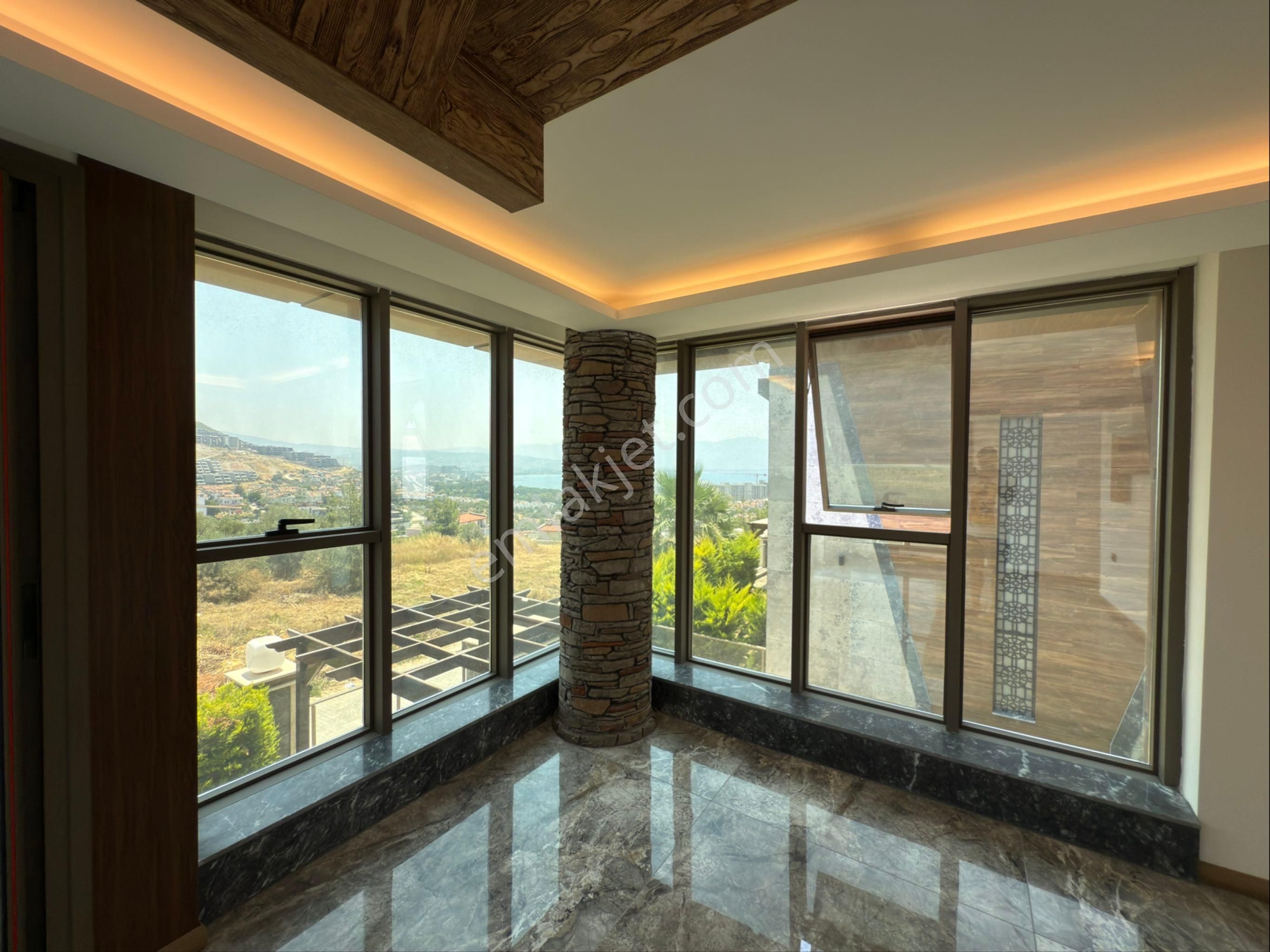 Kadınlar Denizi İnfinity Luxury Villalarında Satılık Deniz Manzaralı Villa - Görsel 24