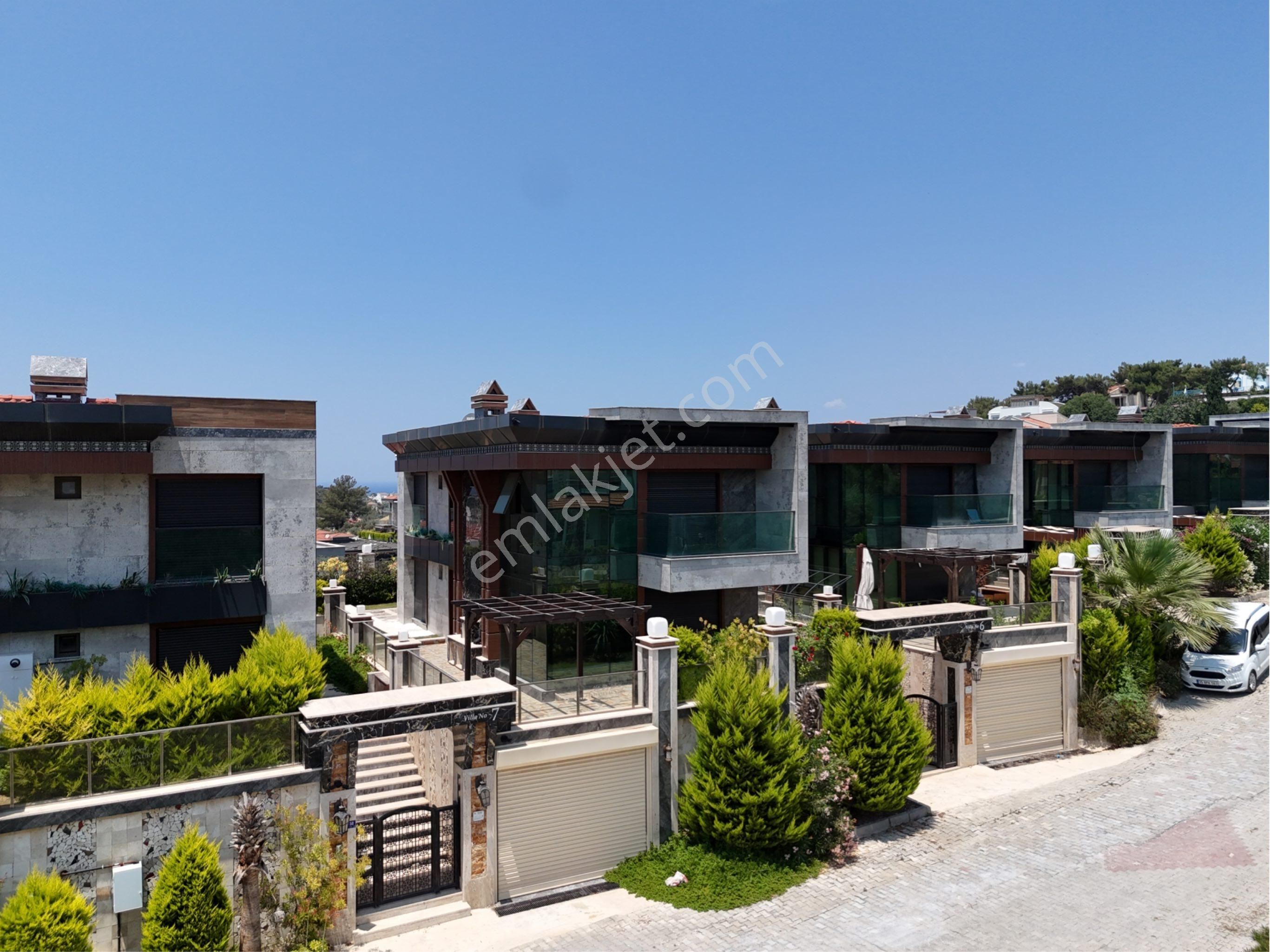 Kadınlar Denizi İnfinity Luxury Villalarında Satılık Deniz Manzaralı Villa - Görsel 4