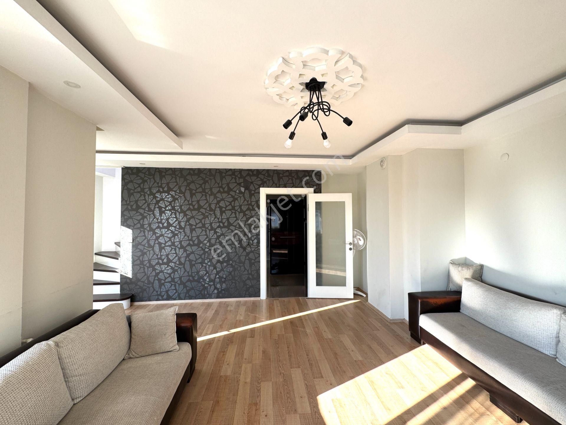 Etilerde Ebeveyn Banyolu Çift Teraslı Asansörlü Geniş 3+1 Daire - Görsel 9