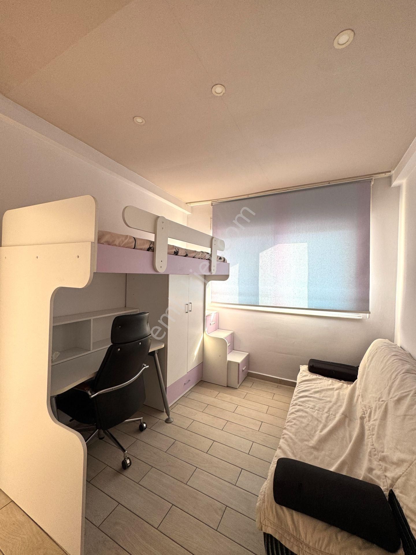 Etilerde Ebeveyn Banyolu Çift Teraslı Asansörlü Geniş 3+1 Daire - Görsel 16