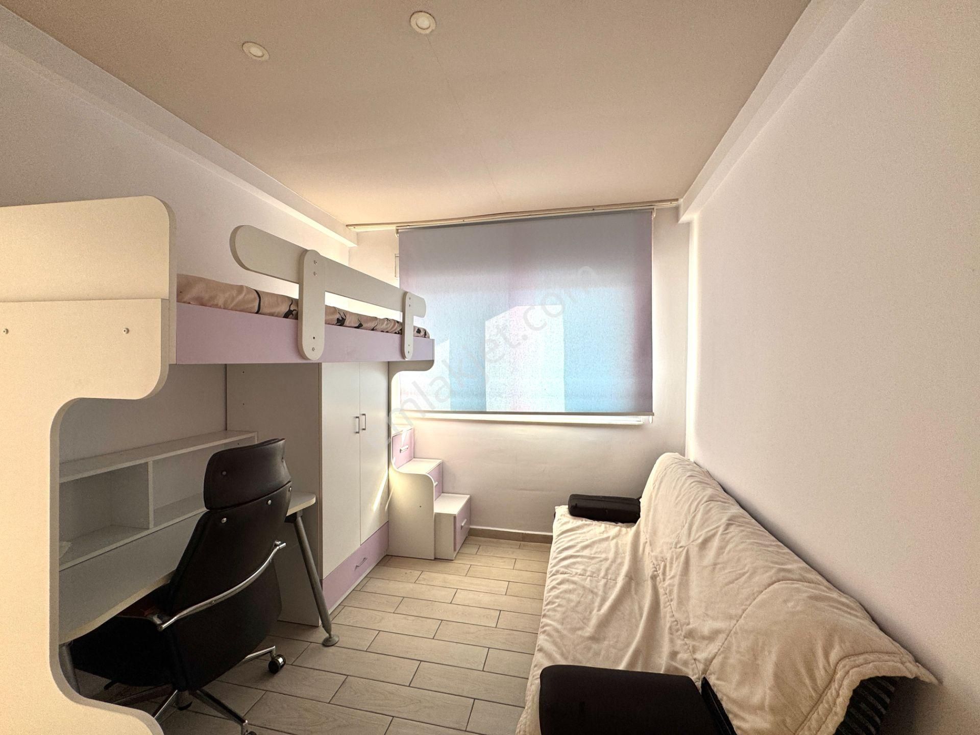 Etilerde Ebeveyn Banyolu Çift Teraslı Asansörlü Geniş 3+1 Daire - Görsel 14