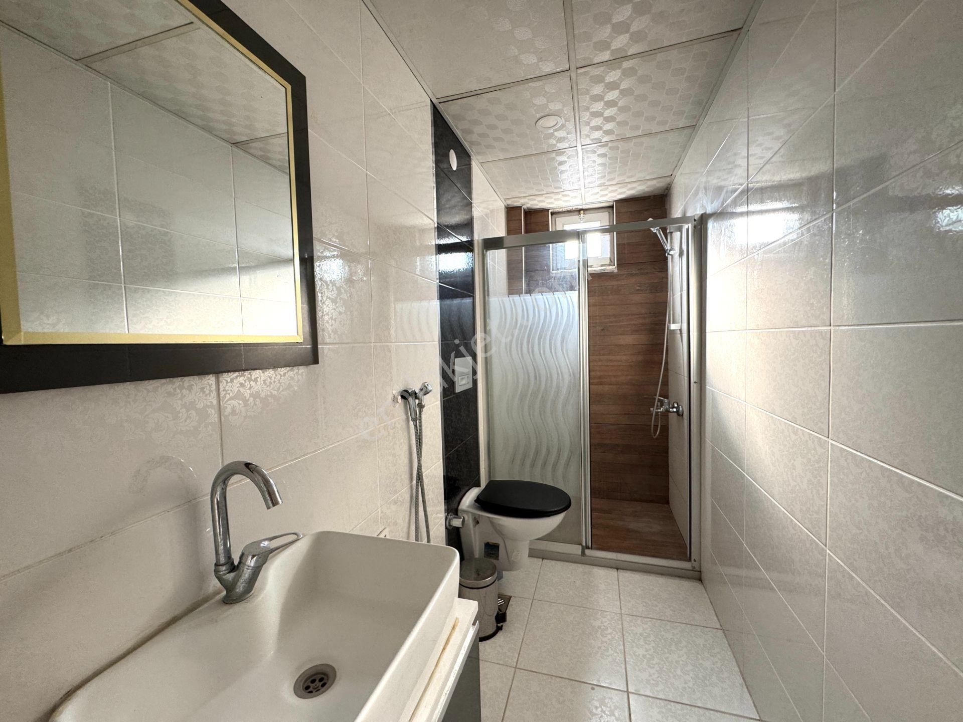 Etilerde Ebeveyn Banyolu Çift Teraslı Asansörlü Geniş 3+1 Daire - Görsel 27