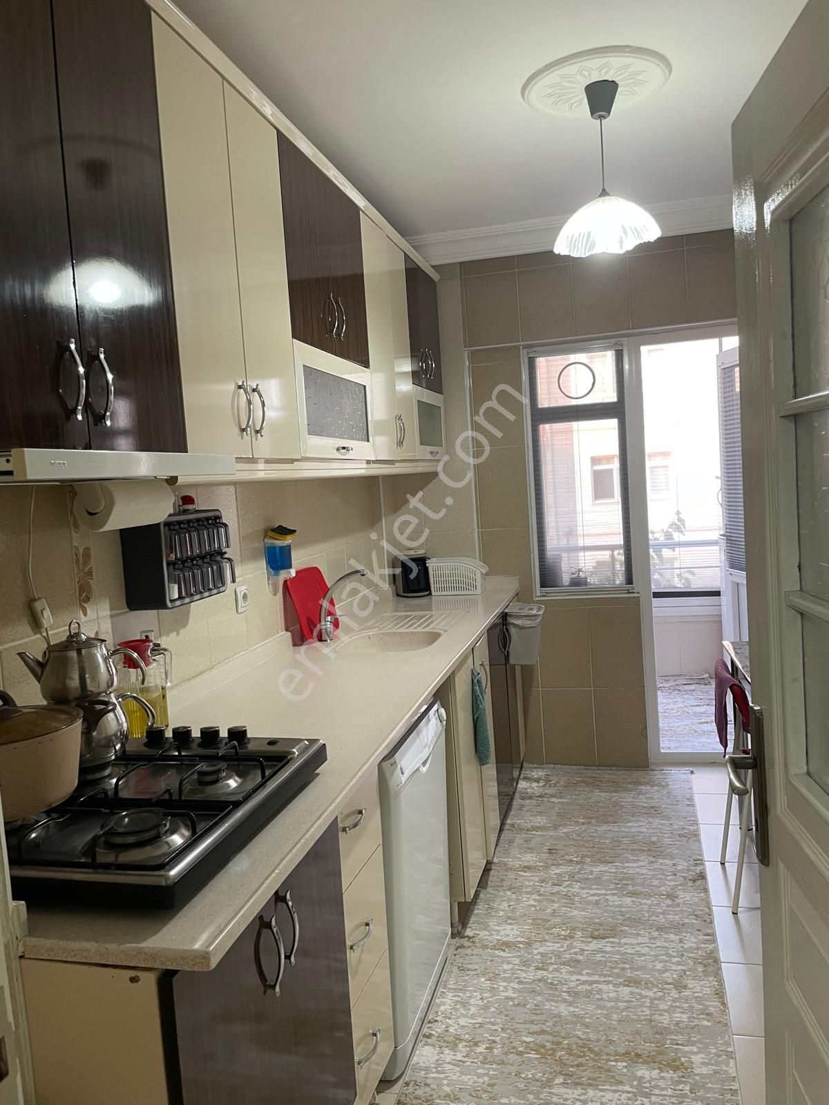 Mareşal Çakmak Mah 3+1 Ferah Konumda Satılık Daire