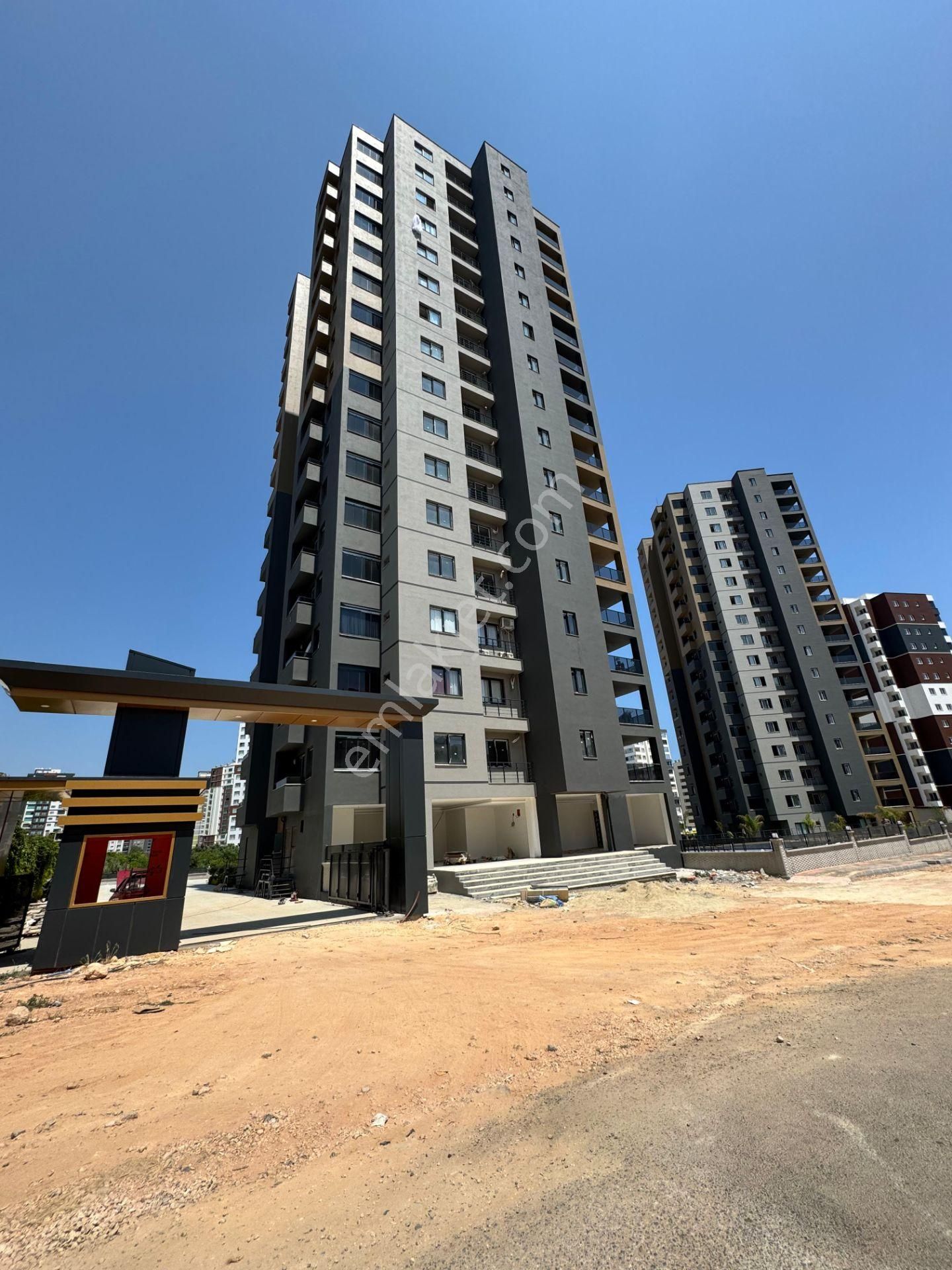 Acar Group İnşaat'tan Mezitli Akdeniz Mh.2 Bloklu Site İçerisinde 5+1 Lüks Satılık Daireler