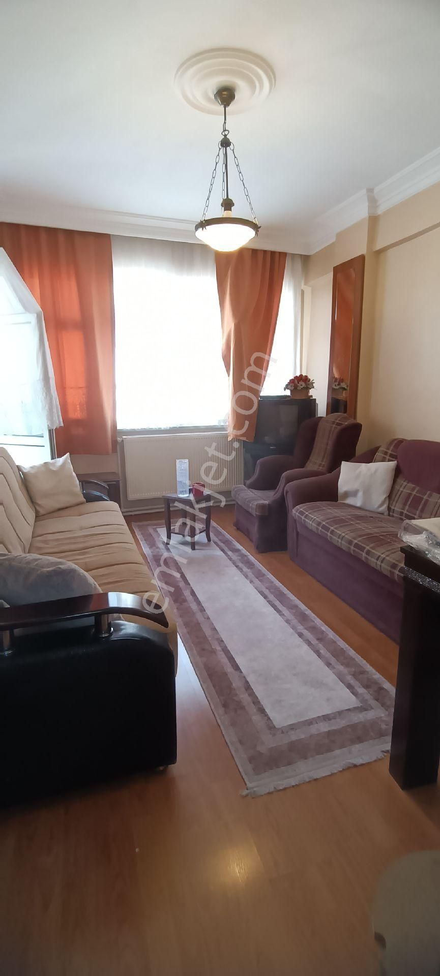 S.evler Merkezde Metrobüse 4dk.1+1 75m2 Full Eşyalı Lüx Arakat 3.kat