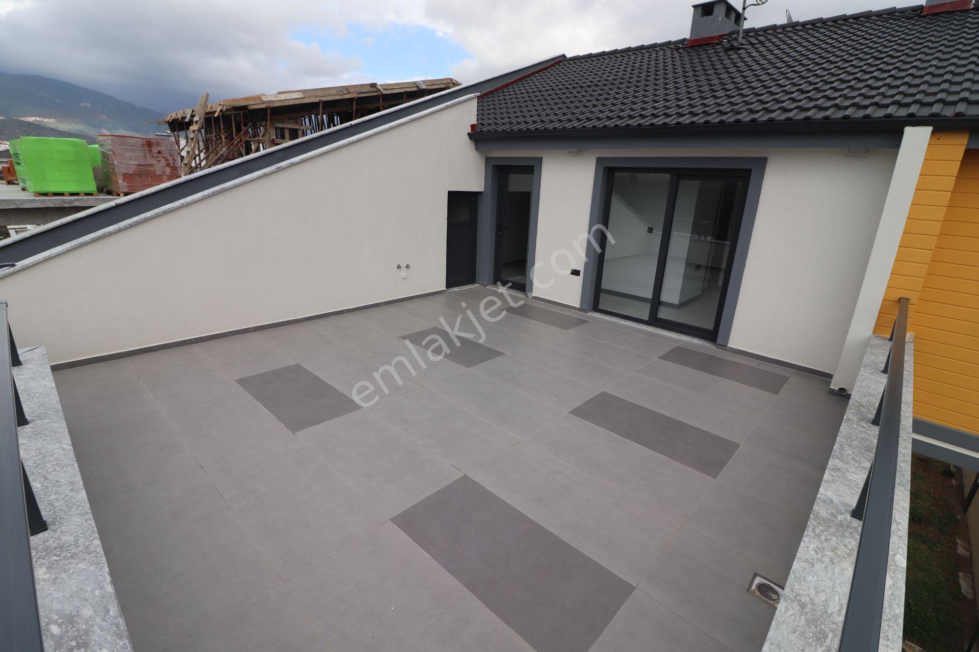 Irmaksudan Zeytinli De Doğanın İçinde Dağ Manzaralı 4+1 Villa - Görsel 29