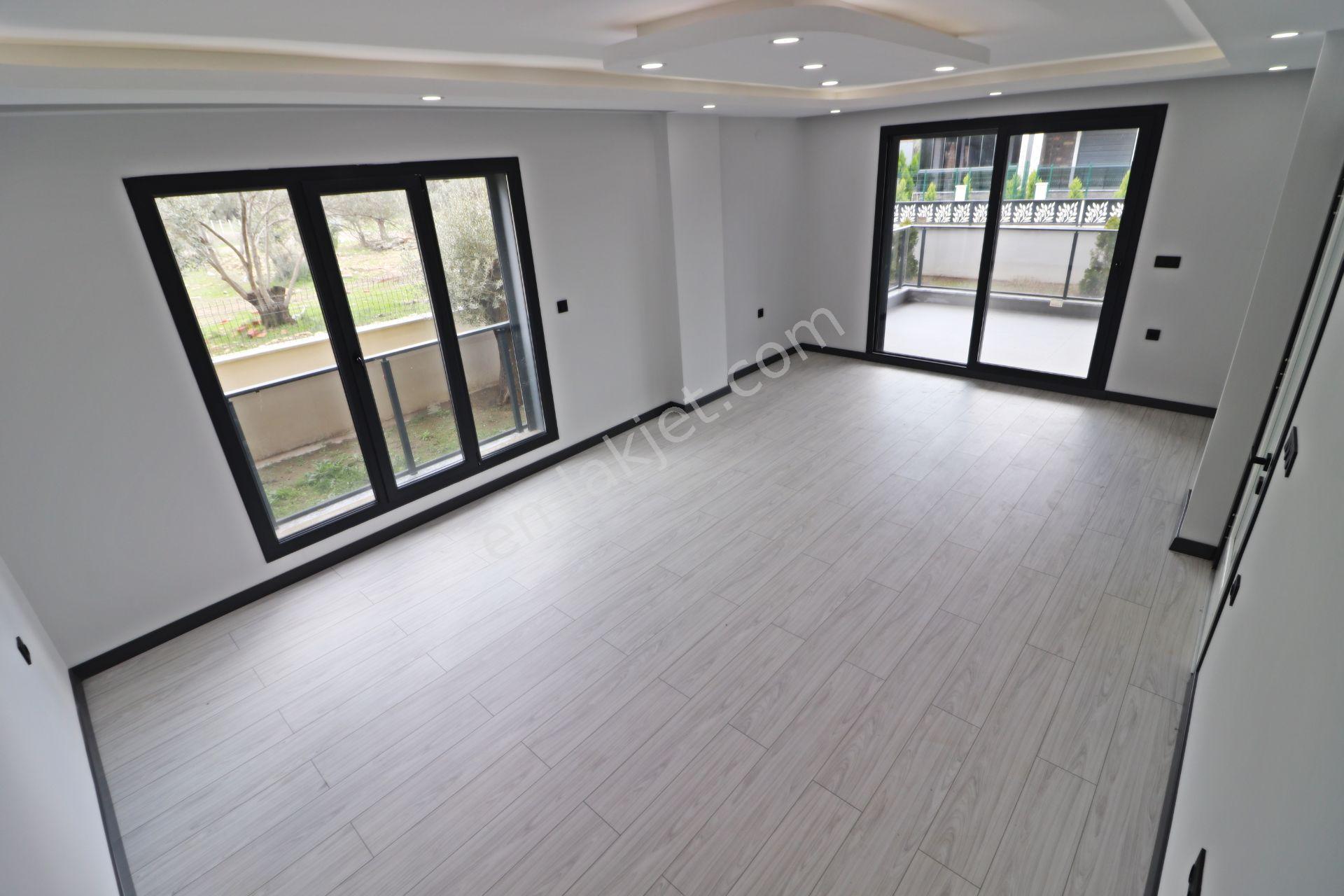 Irmaksudan Zeytinli De Doğanın İçinde Dağ Manzaralı 4+1 Villa - Görsel 3
