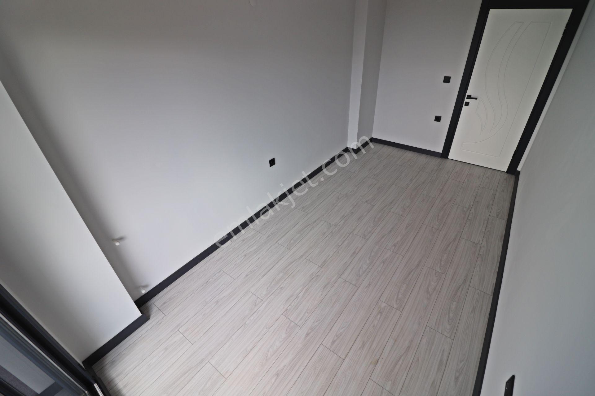 Irmaksudan Zeytinli De Doğanın İçinde Dağ Manzaralı 4+1 Villa - Görsel 15