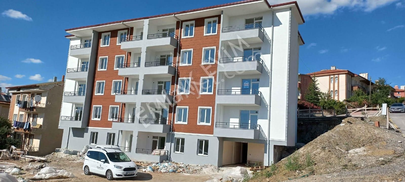 Emniyet Müdürlüğü Yakınında 2+1 Güney Cepheli *** Burcu Emlak