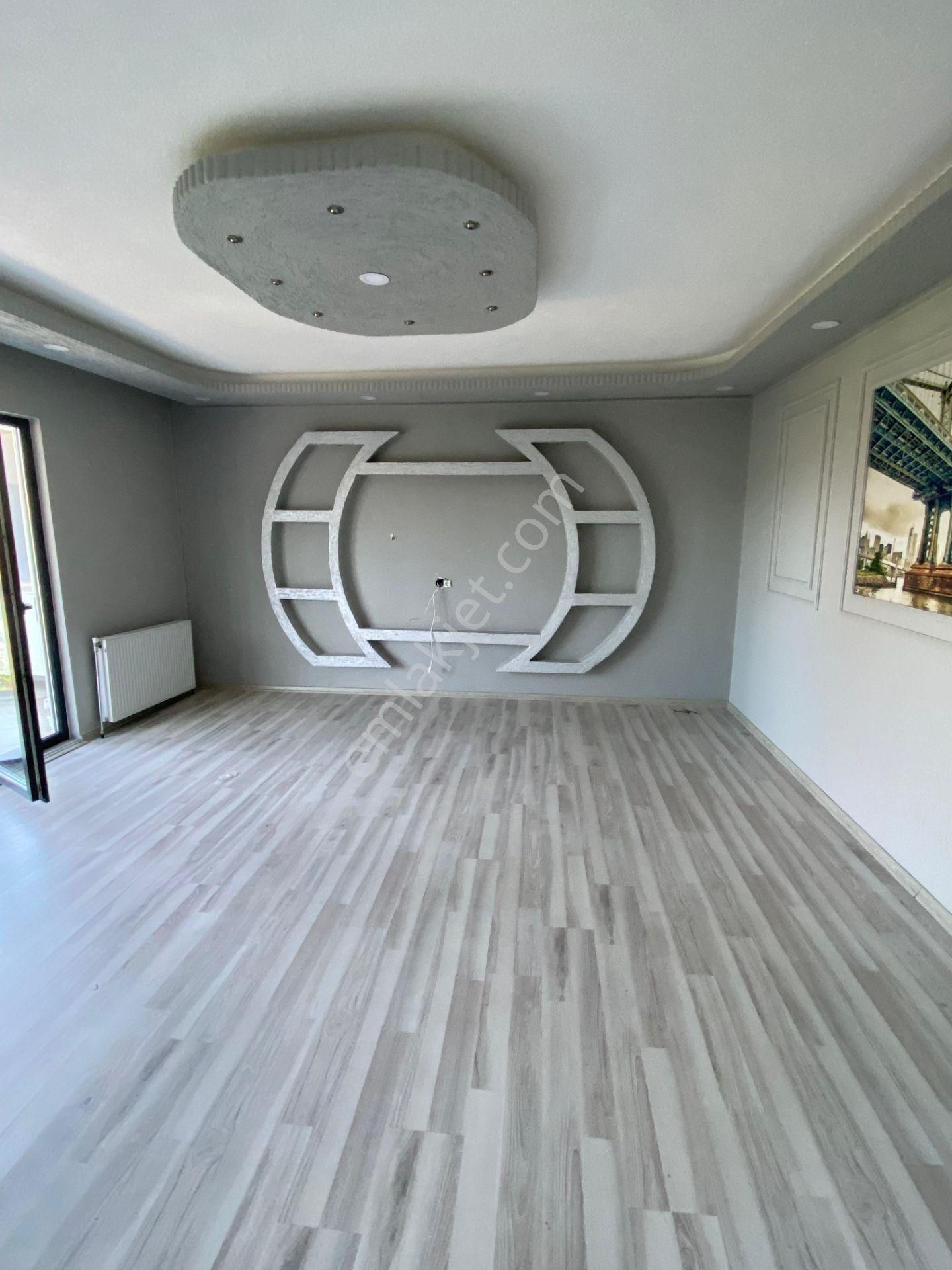 Tekirdağ S.paşa Topağaç Geniş 2+1 Satılık Daire