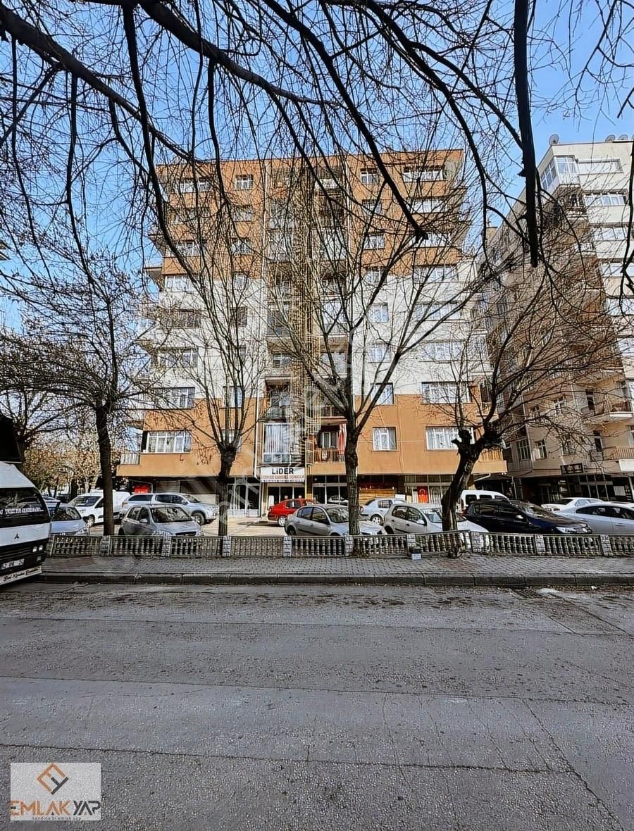 Kerkük Cd. Paşam Pastanesi Karşısı Satılık 3+1 Arakat Daire