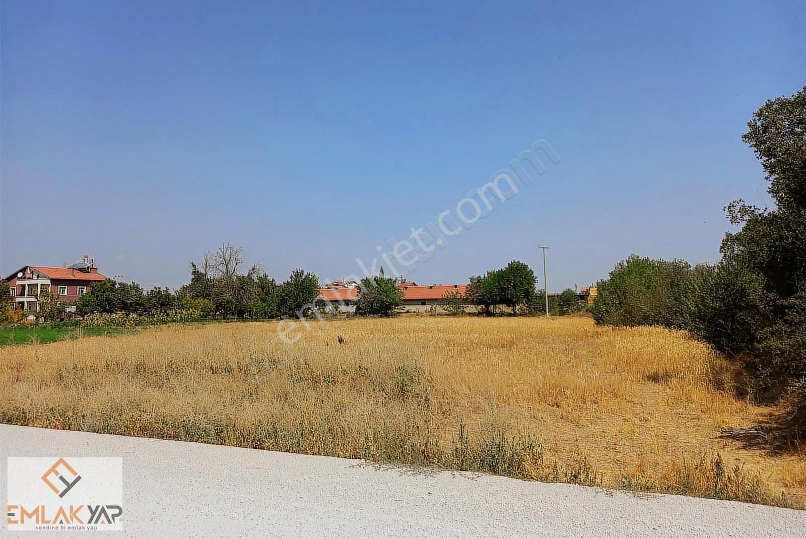 Bahçeşehir Mahallesinde Müstakil Tapulu 1287m2 Arsa