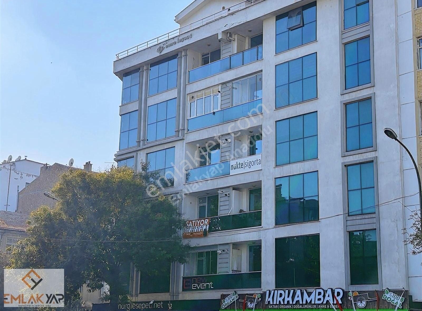 İhsaniye Altgeçidi Civarı Cephe Ofis Kullanımına Uygun 2+1 Daire