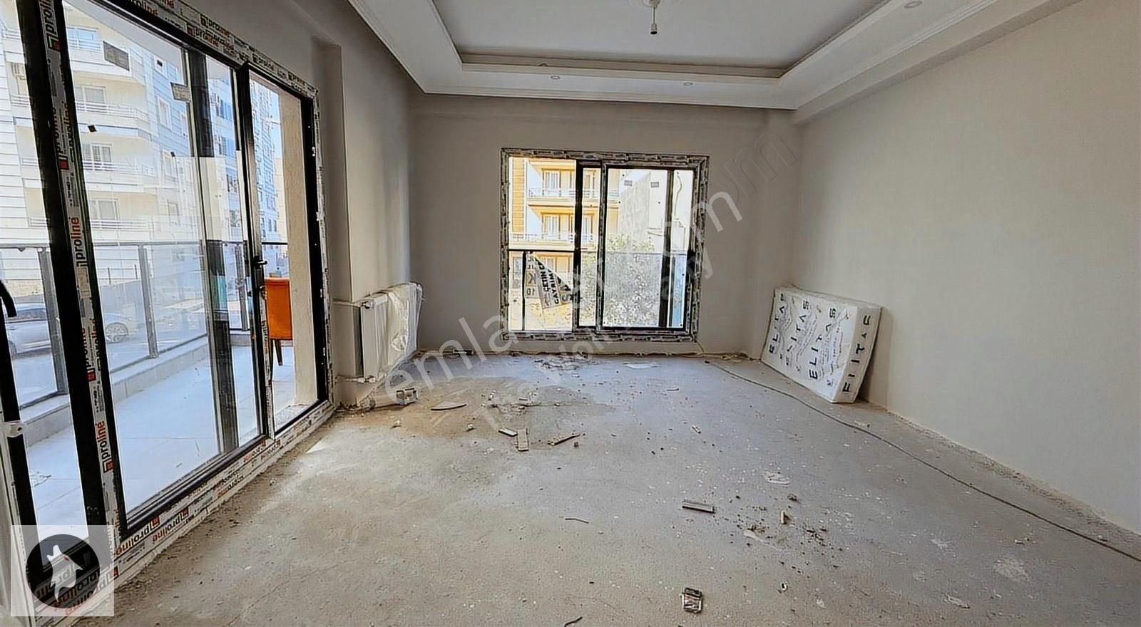 Menemende Satılık Daire 3+1 Esatpaşada - Görsel 2