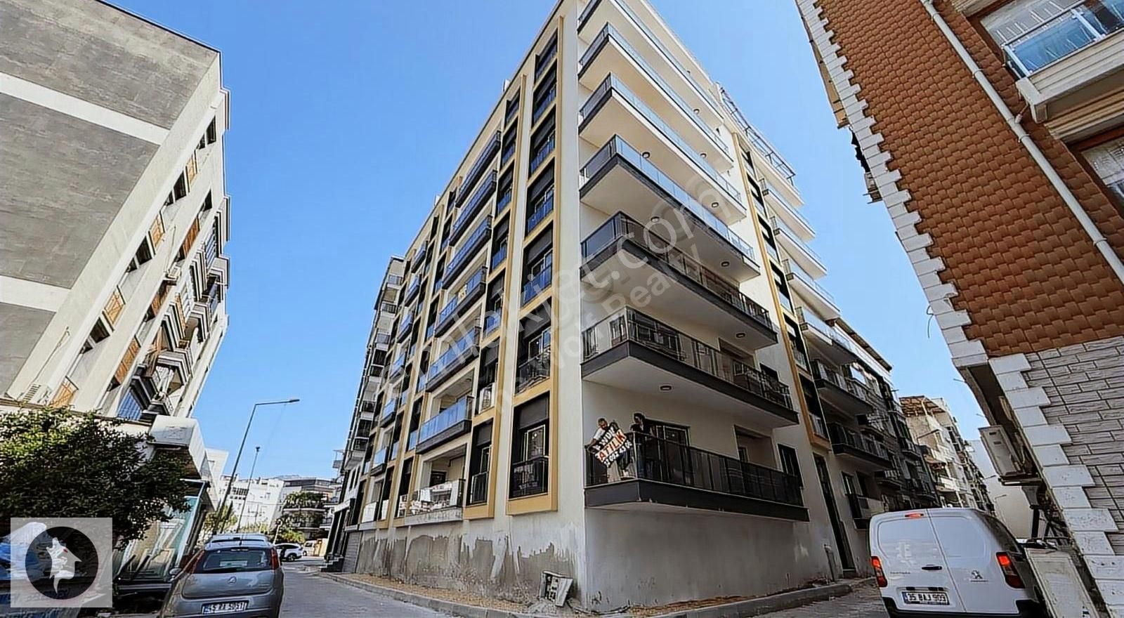 Menemende Satılık Daire 3+1 Esatpaşada - Görsel 8