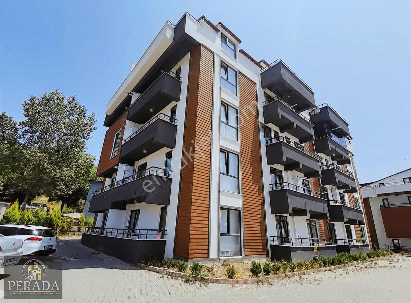 Başiskele Yuvacık'da Ara Kat Yatırımlık 1+1 Daire Fırsatı