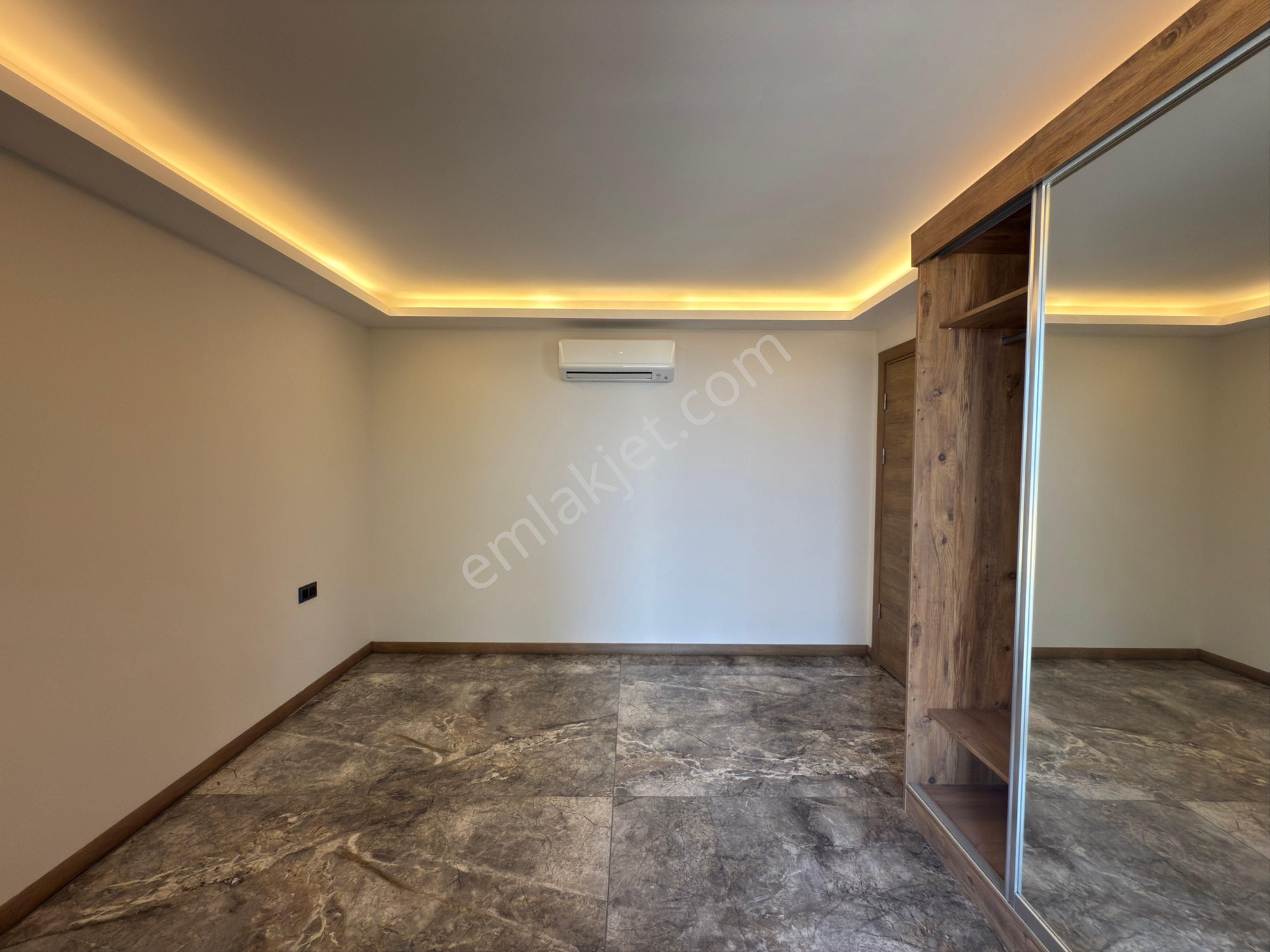 Kadınlar Denizi İnfinity Luxury Villalarında Satılık Deniz Manzaralı Villa - Görsel 24