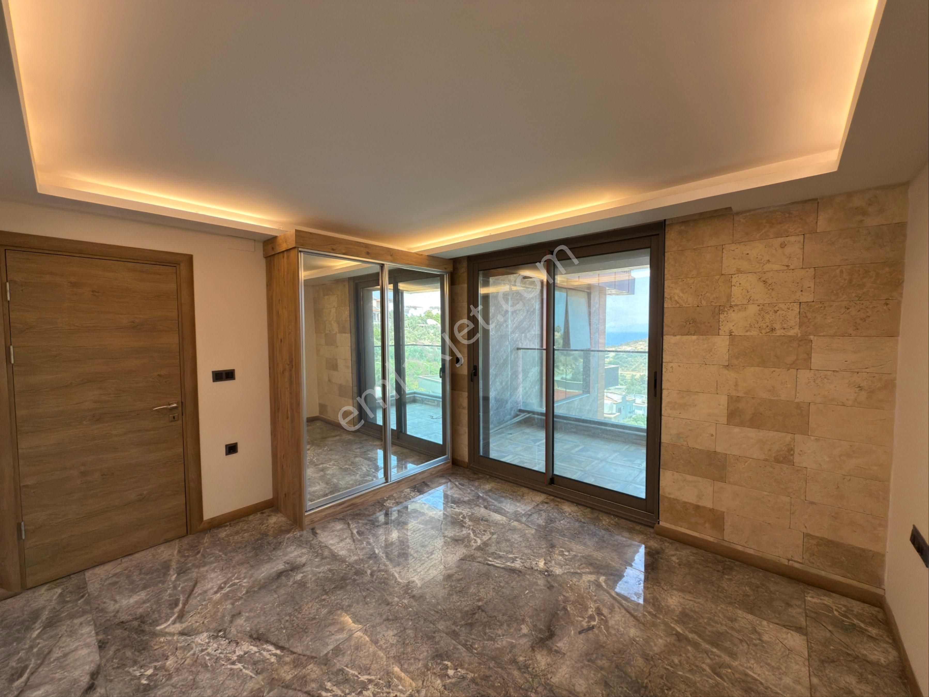 Kadınlar Denizi İnfinity Luxury Villalarında Satılık Deniz Manzaralı Villa - Görsel 32