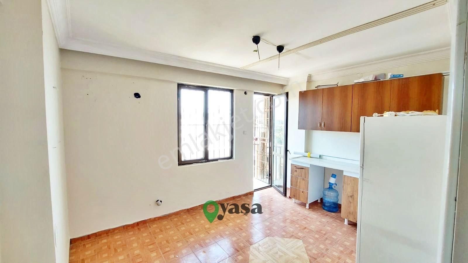 Yaşa Gyd - Akdeniz Kiremithane 1+1 Satılık İş Yeri