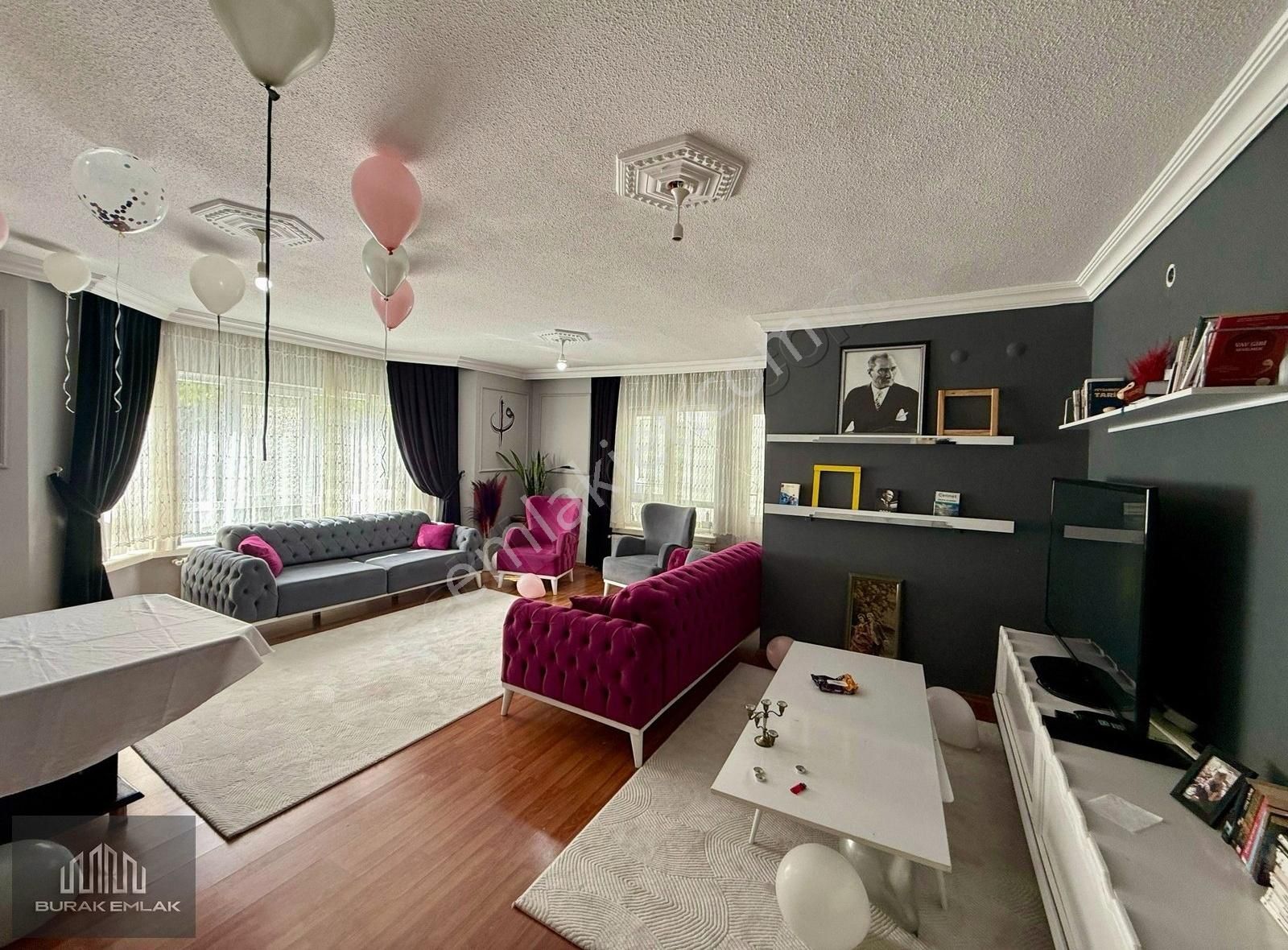 Fırsat! Burak'tan Site İçinde Asansörlü Geniş Balkonlu 140m2 3+1